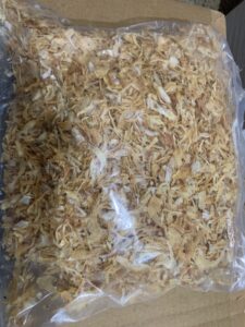 Premium Crispy White Dehydrated Fried Onion exporter, manufacturer and supplier from India by Flouers Agri Pvt Ltd